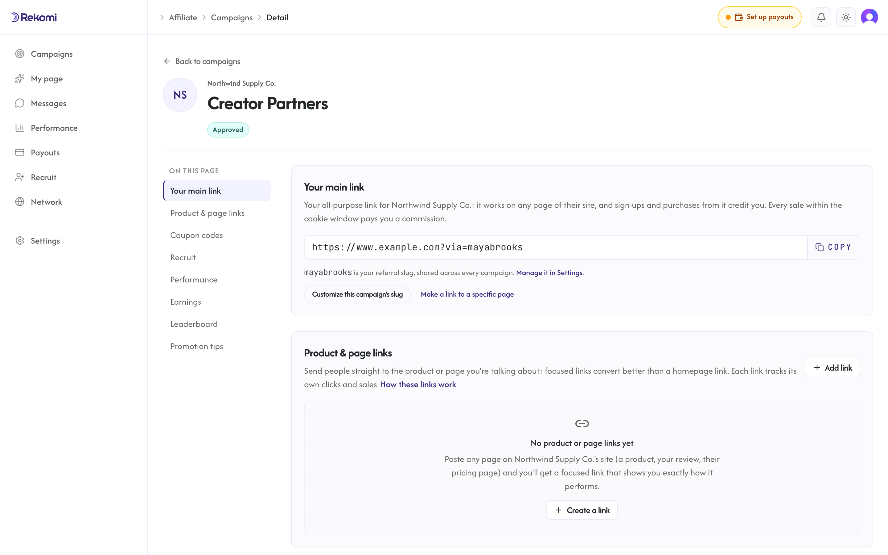 A campaign detail page showing the copy-ready affiliate link with a copy button