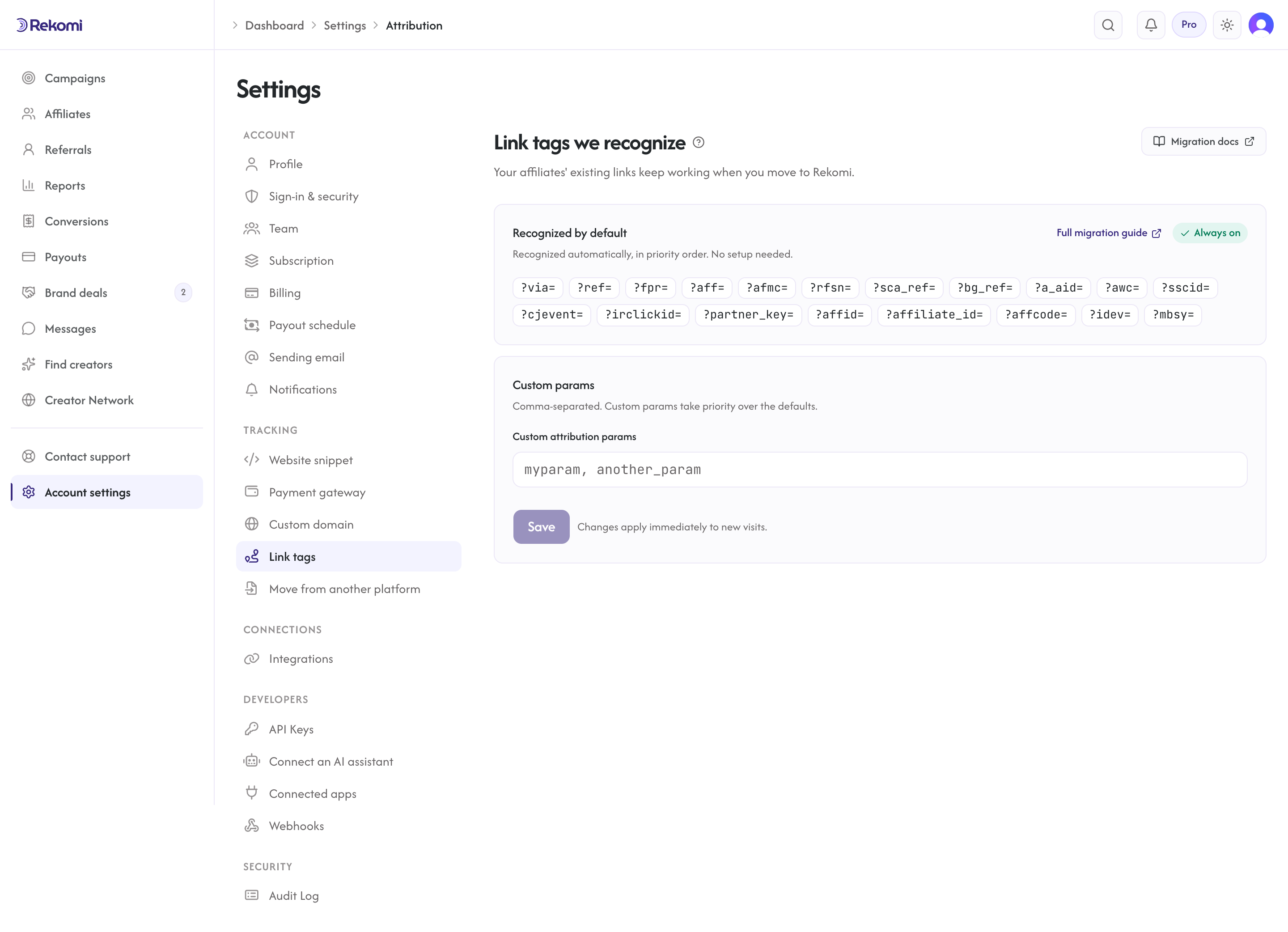 The Attribution settings page listing the 21 recognized affiliate-link params and custom param configuration